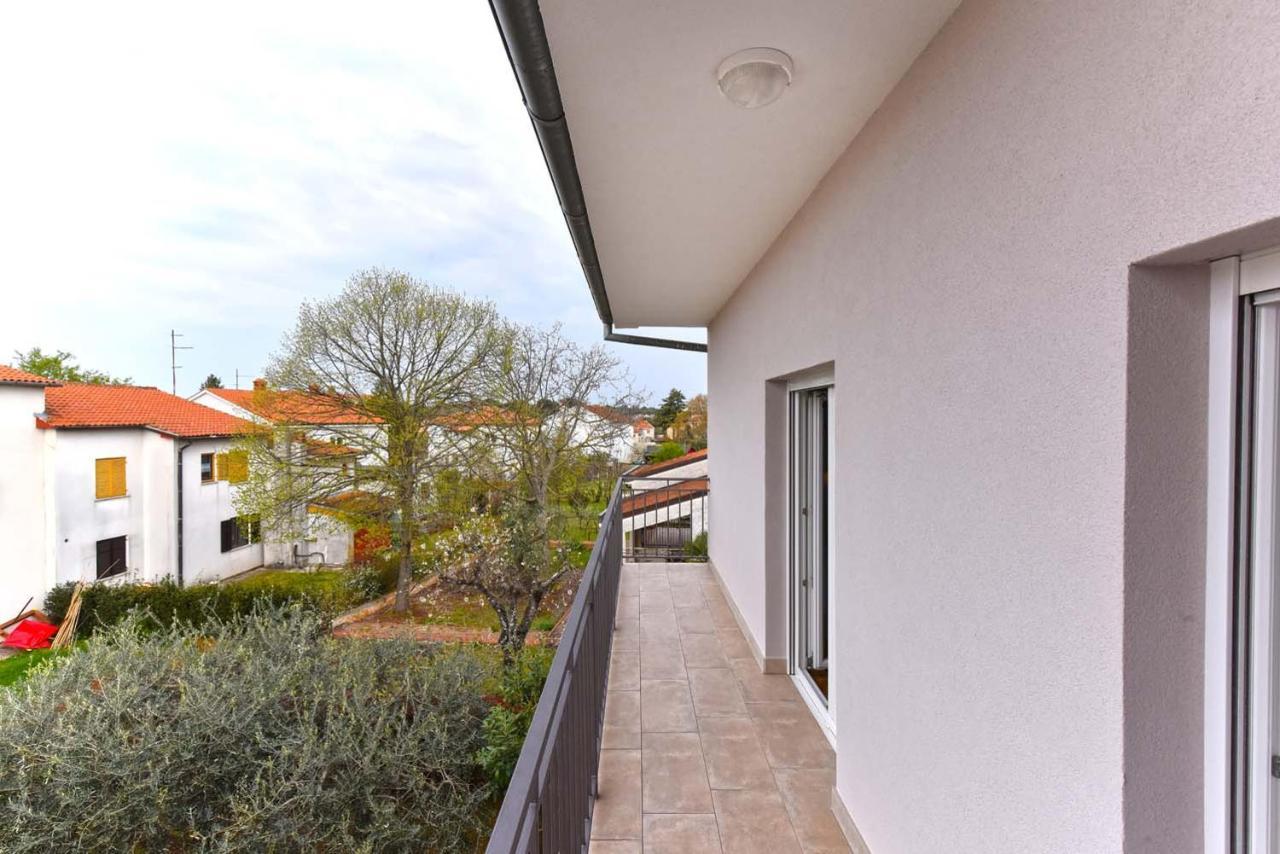 Brezac olive garden apartment Fažana Buitenkant foto